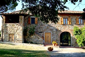 Farmhouse Volognano